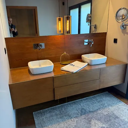 AB Villa Real-Estate Grijo