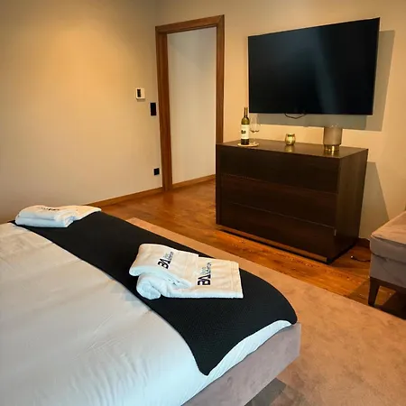 AB Villa Real-Estate